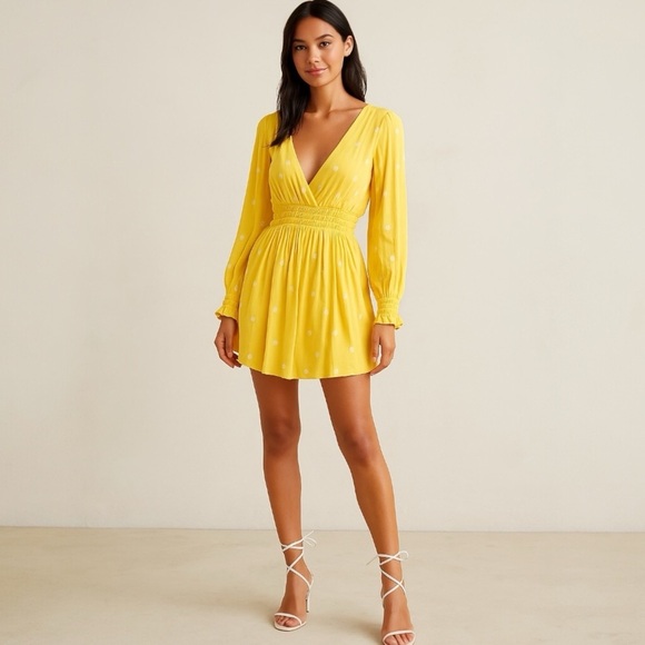 For Love & Lemons Chiquita Long Sleeve Dress in Daisy Size Large - Picture 1 of 14